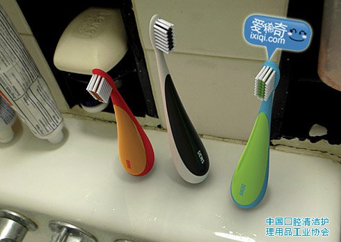 永远直立~不倒翁牙刷：Dews Toothbrush..jpg